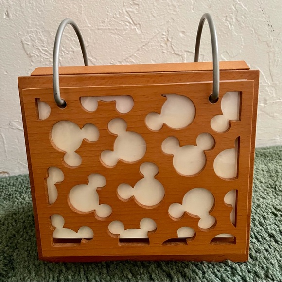 SOLD ‼️ Vintage Disney Mickey Mouse picture frame cute wooden home decor craft - Picture 13 of 13